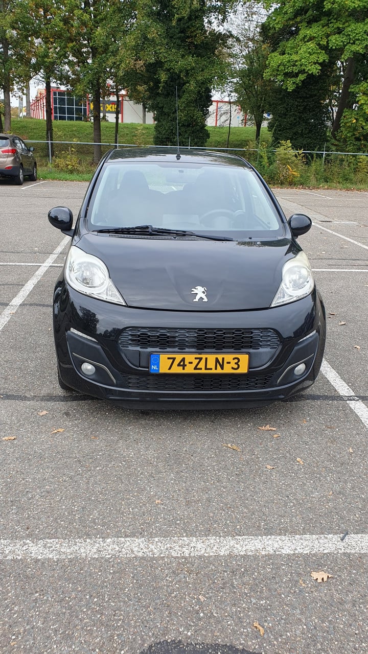 Peugeot 107 met nog geen 65000 km