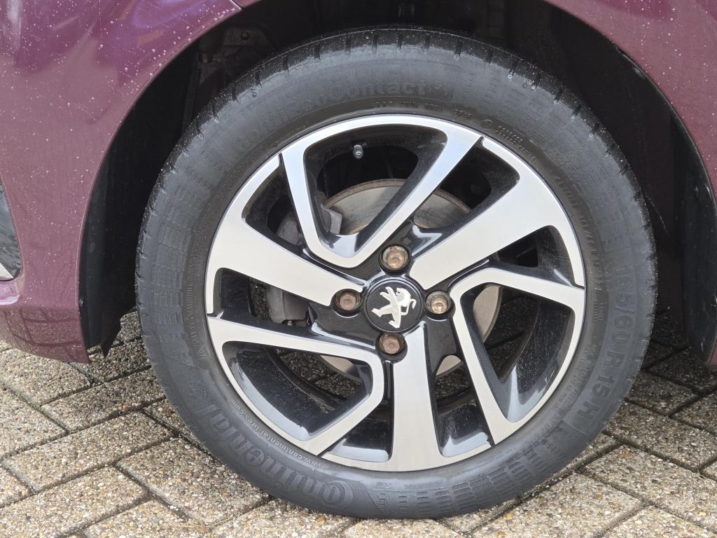 Peugeot 108 1.2 puretech 82 pk allure | lm velgen | getint glas | smartphon