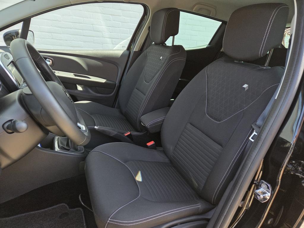 Renault Clio 0.9 tce limited | navi | keyless | parkeer sensoren