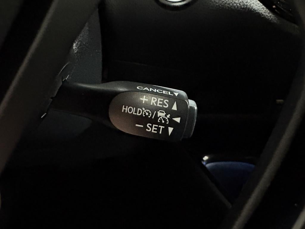 Toyota C-hr 1.8 hybrid premium