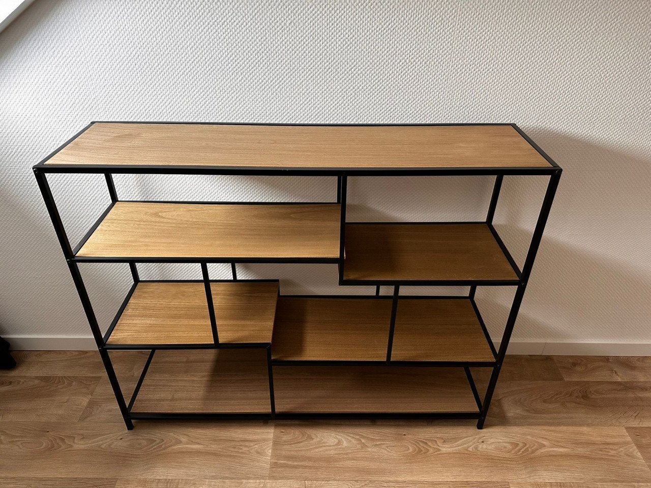 Wandkast (open)