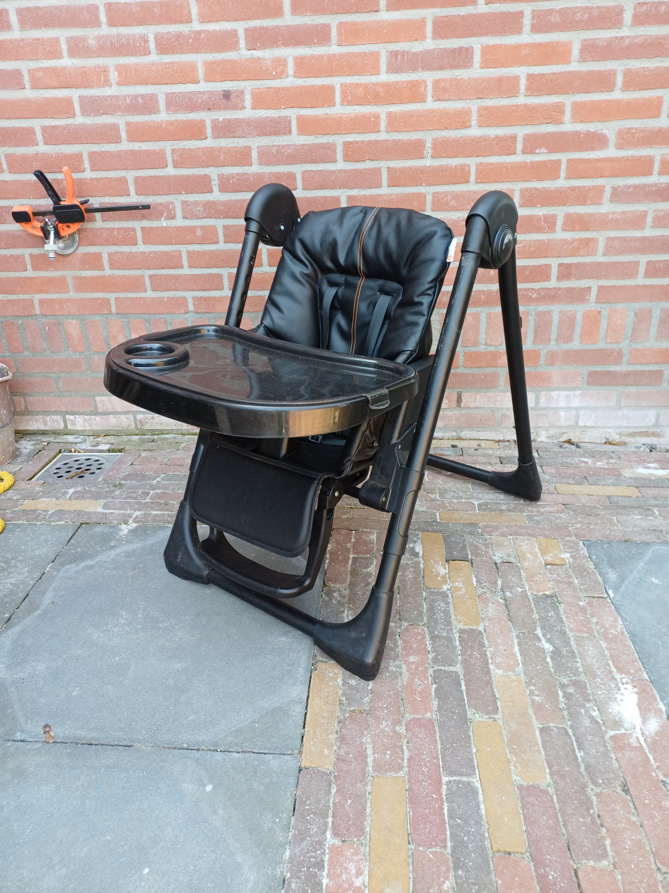 Luxe verstelbare kinderstoel van het merk Qute