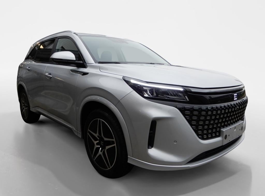 Dfsk E5 Phev 1.5 l2 | 7-persoons | pano | leder | direct leverbaar