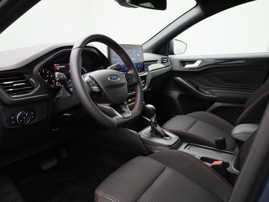 Ford Focus 1.0 ecoboost hybrid st-line