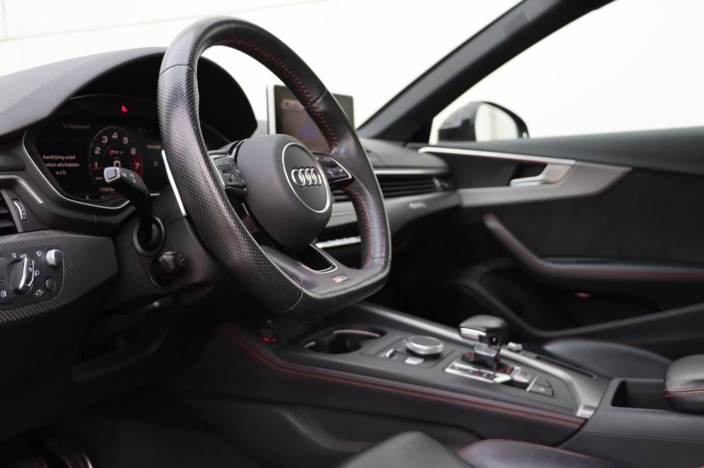 Audi Rs4 avant 2.9 tfsi quattro 450pk tiptronic | lederen massagestoelen | 