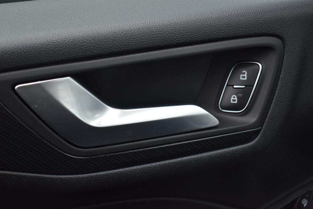 Ford Kuga 2.5 phev st-line | climate control | adaptive cruise control | he