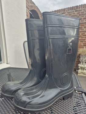 Rubberen laarzen met stalen neuzen