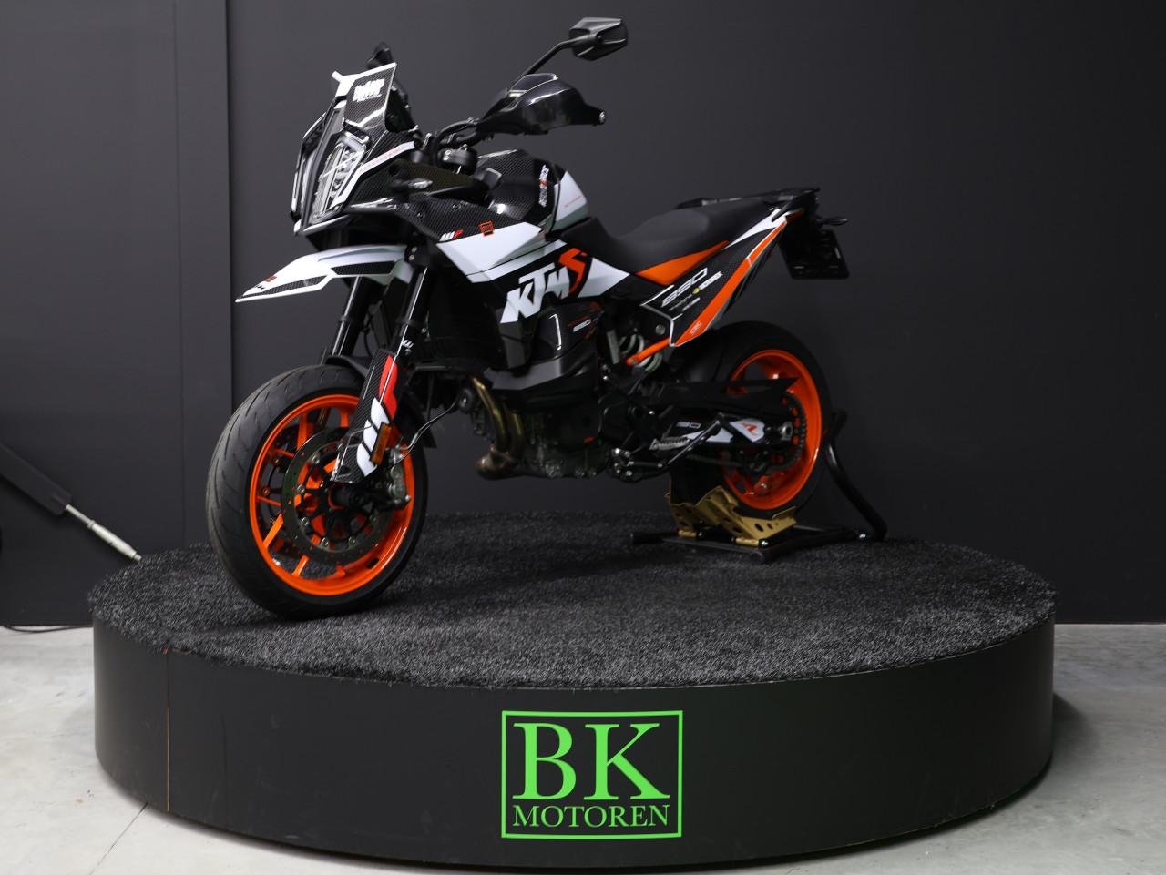 KTM 890 SMT + TechPack | BTW Motor
