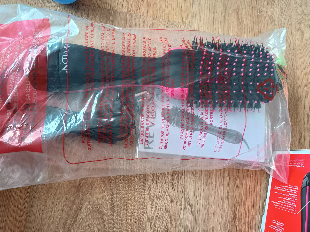 Revlon Volume en droogborstel in 1 (2 in 1) € 25