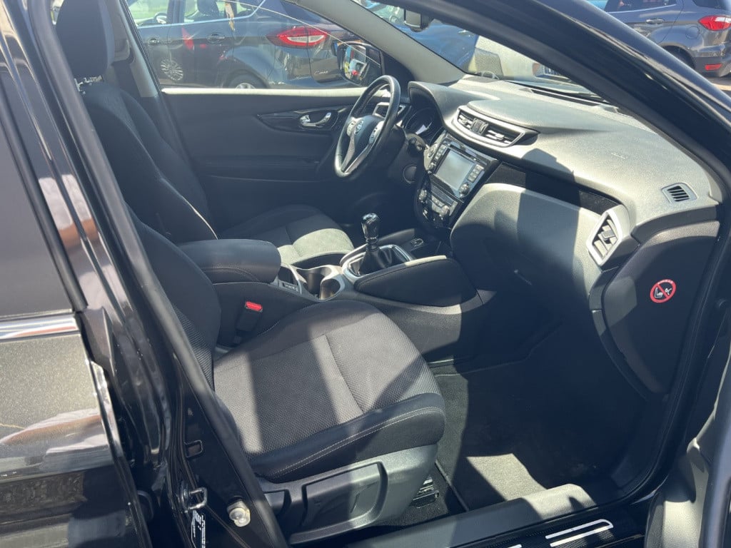 Nissan Qashqai 1.2 115pk dig-t n-connecta , trekhaak