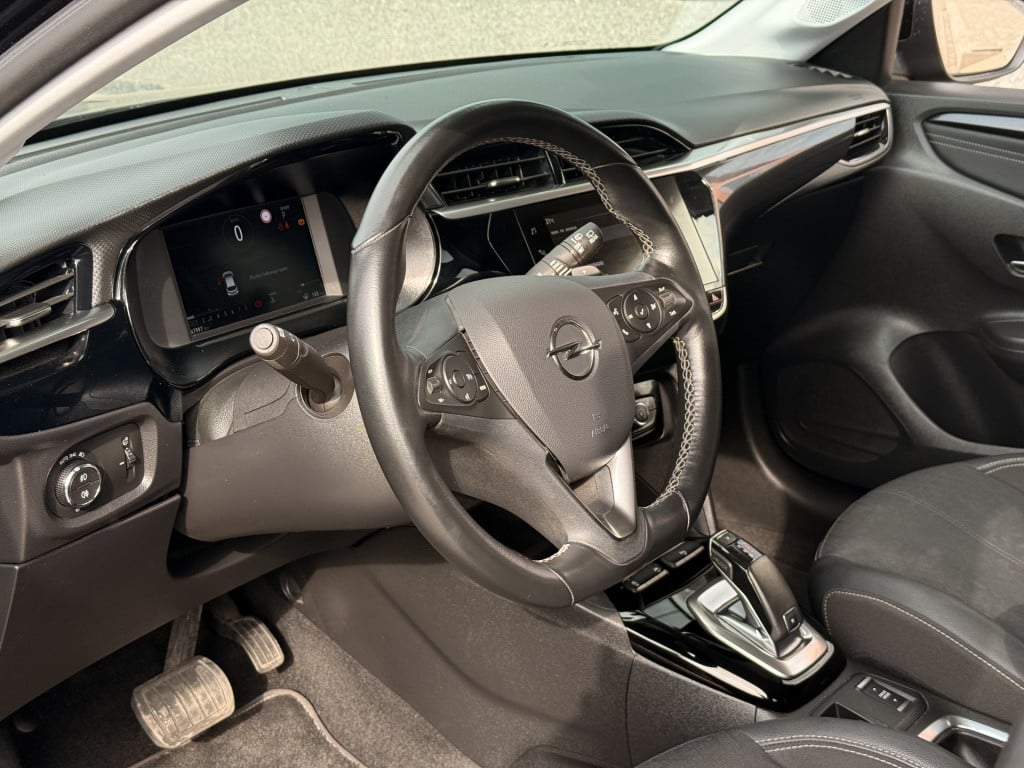 Opel Corsa 1.2 elegance | carplay / android auto | lane assist | stoelverwa