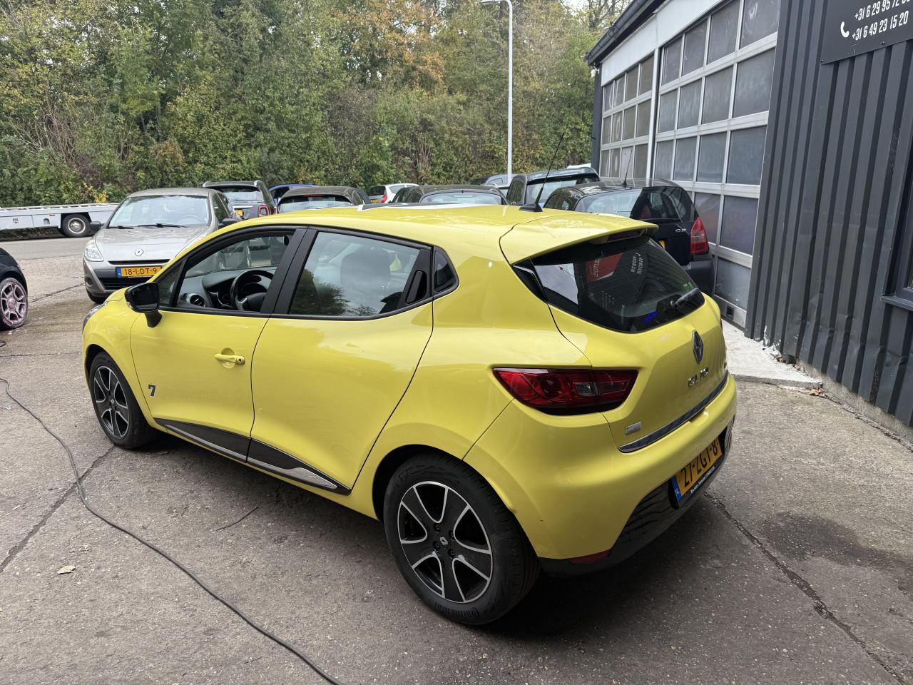 Renault Clio 0.9 BENZINE|SCHERM|AIRCO|APK|CRUISECONTROL