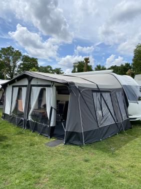 Polaris outdoor 3 mtr diep voortent Nova 300. 926-950 cm