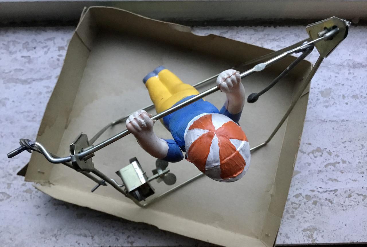 Bijzonder stukje speelgoed: Single Bar Exercise, Seoel Olympiade 1992