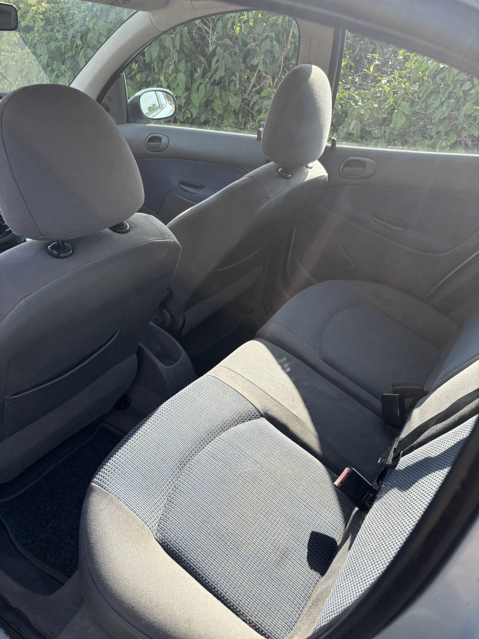 Peugeot 206 met nieuwe apk!