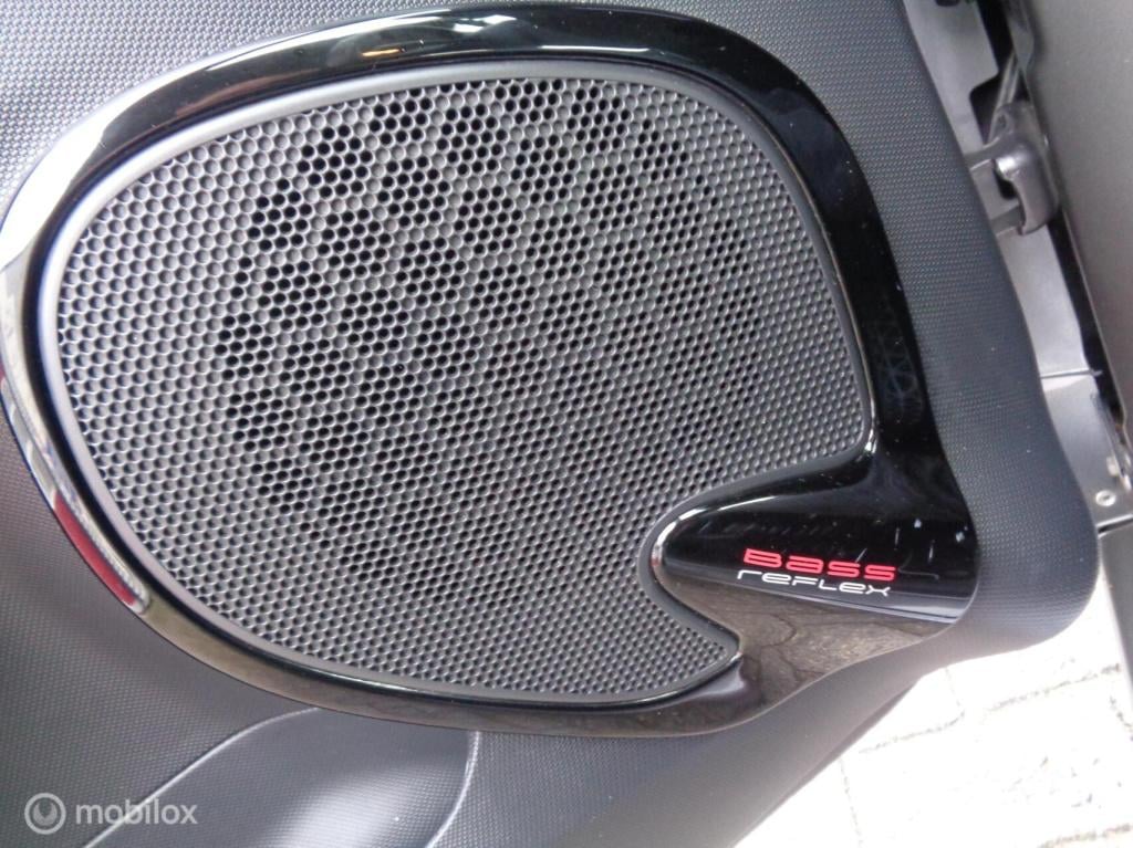 Renault Clio estate 0.9 tce dynamique/navigatie/lm velgen/airco/key less/pd