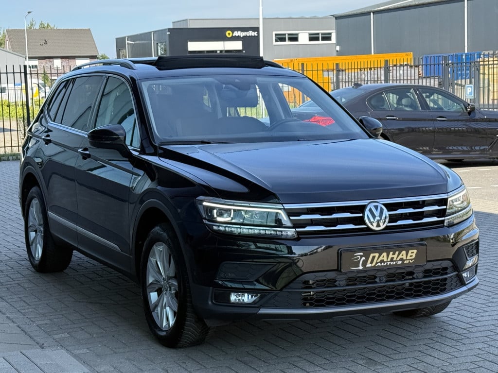 Volkswagen Tiguan Allspace 1.5 tsi comfortline business 7p. | vc | pano | 3