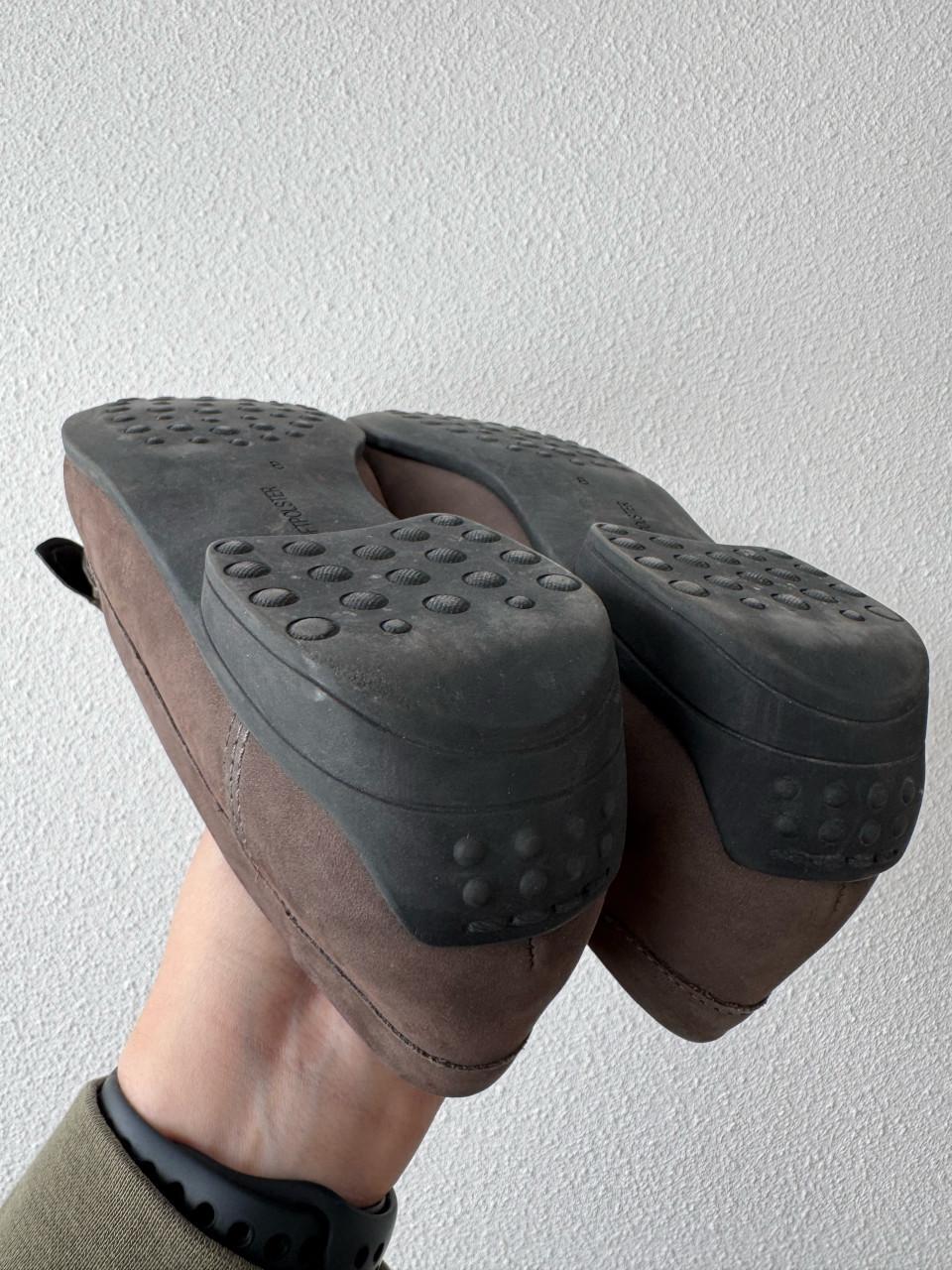 Mooie nubuck leren mocassins van Ara, maat 42 > valt smal!