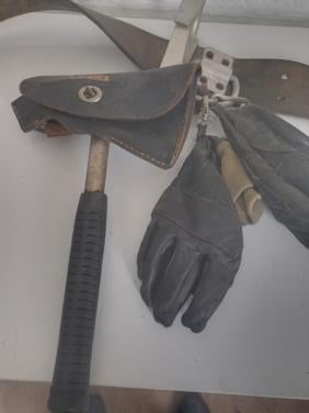 Brandweer belt met bijl