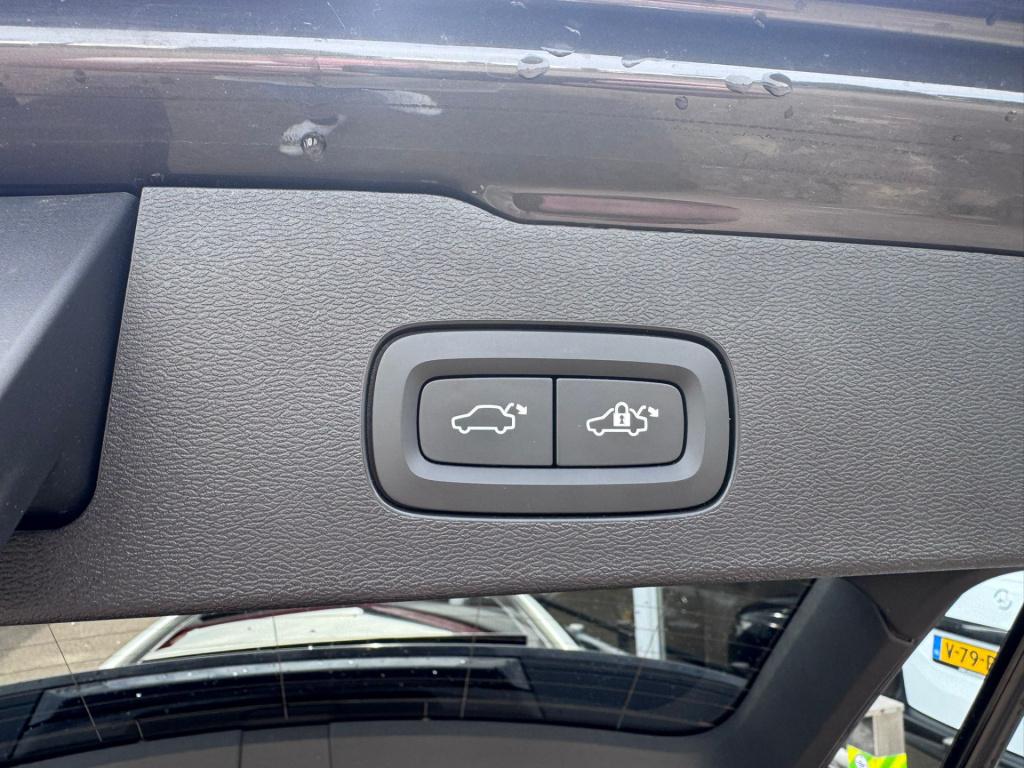 Volvo V60 2.0 t6 recharge awd inscription expression