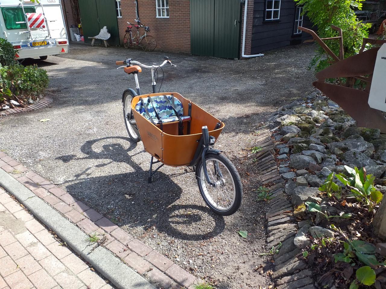 """MOOIE BABBOE CITY BAKFIETS ZO GOED ALS NIEUW (((niet elektrische)))""""