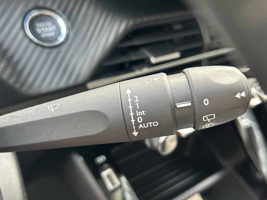 Peugeot 208 ev 50kwh 136pk active pack | navigatie | bluetooth | parkeersen
