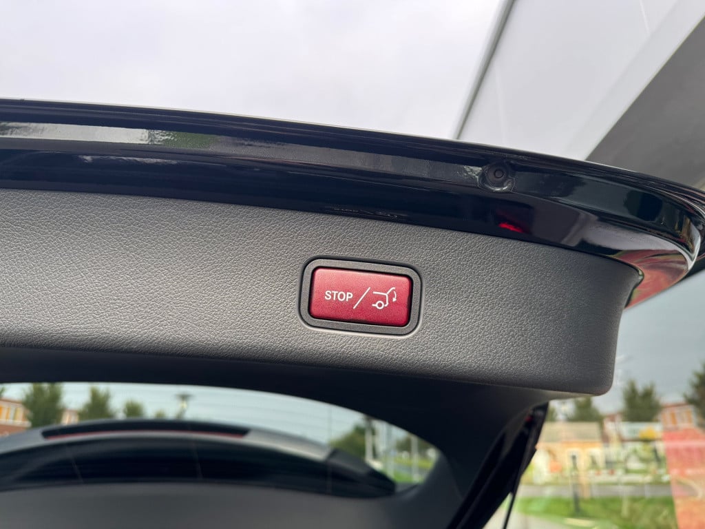 Mercedes-Benz Glc 200 4matic amg line automaat , elektrische trekhaak panor