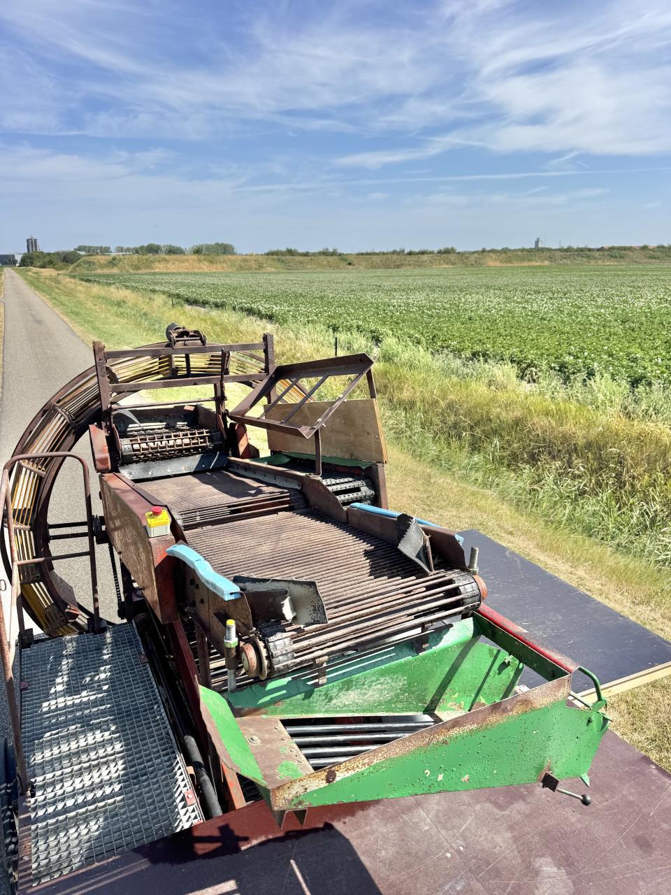 Grimme kistenrooier, geschikt voor 300kg en 20 kg kisten 🥔🥔