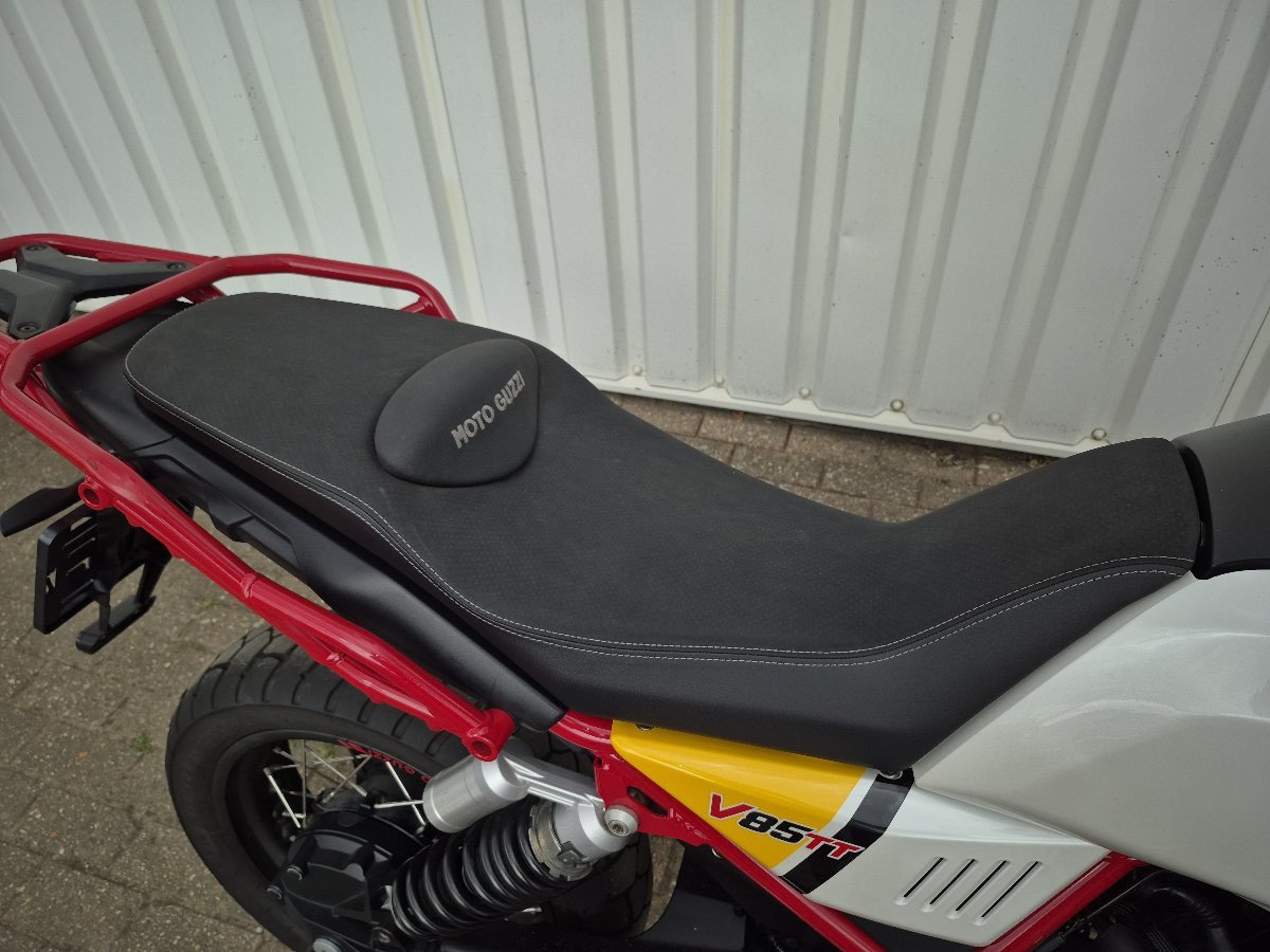 Moto Guzzi V85TT uit 2019