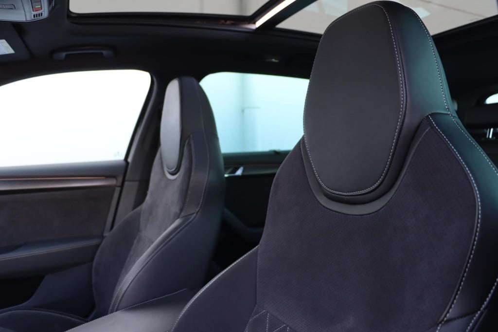 Skoda Superb combi 1.4 tsi iv sportline business