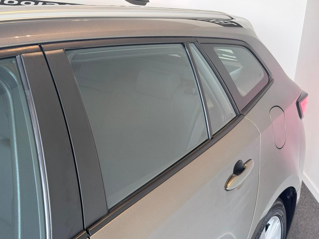 Toyota Corolla Touring Sports 1.8 hybrid business