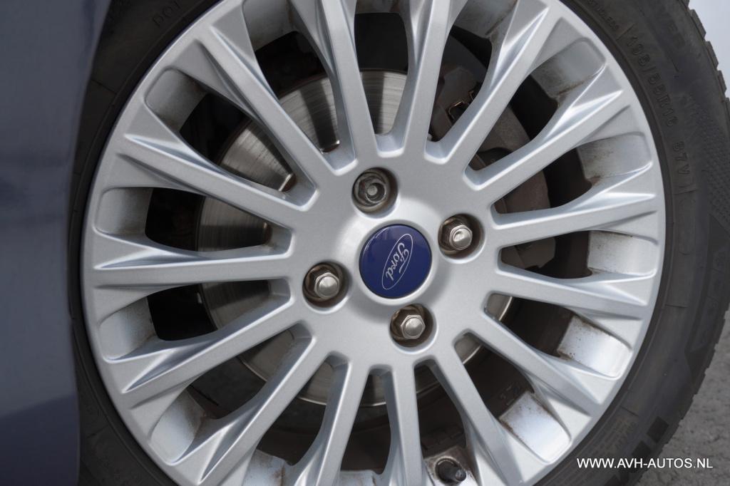 Ford B-max 1.0 ecoboost titanium