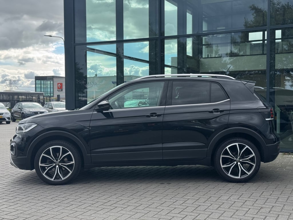 Volkswagen T-cross 1.5 tsi style * 150 pk * camera * stoelverwarming * clim