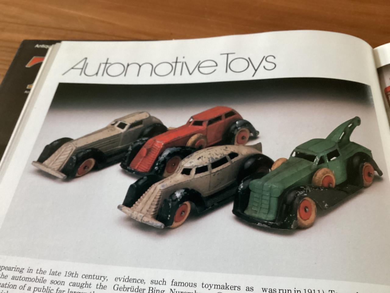Metal Toys illustrated encyclopedie