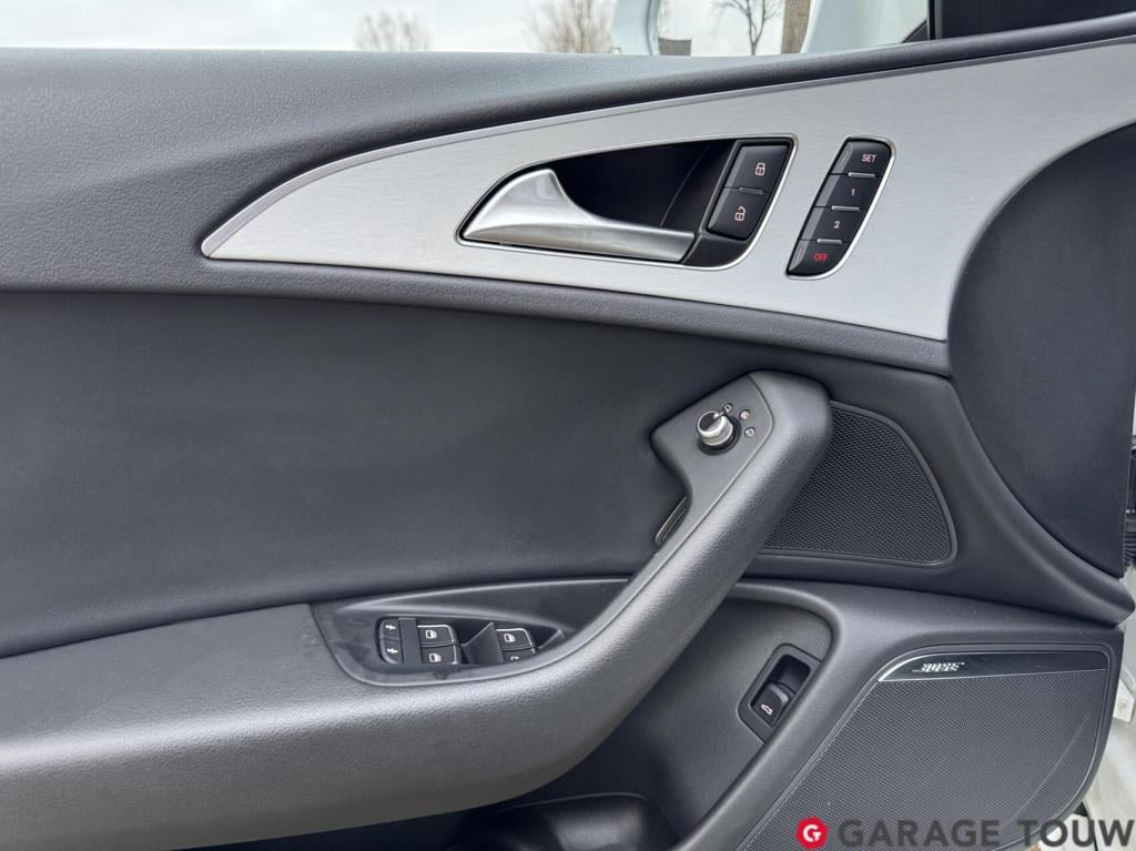 Audi A6 avant 3.0 tfsi quattro pro line s 435pk rs stoelen