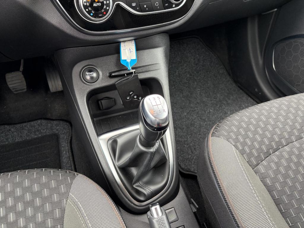 Renault Captur 0.9 tce intens + trekhaak!