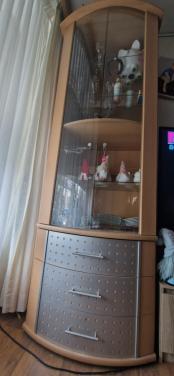 GRATIS OPHALEN, LEUKE KAST. WIE KOMT DEZE OPHALEN?