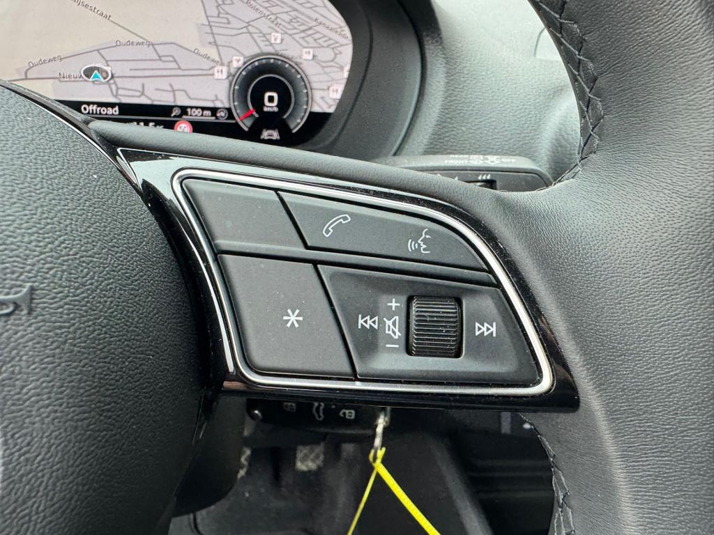 Audi Q2 35 tfsi s edition