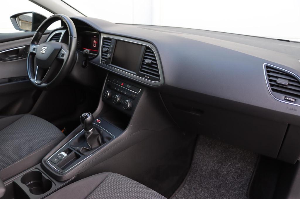 Seat Leon 1.0 ecotsi style business intense 115pk