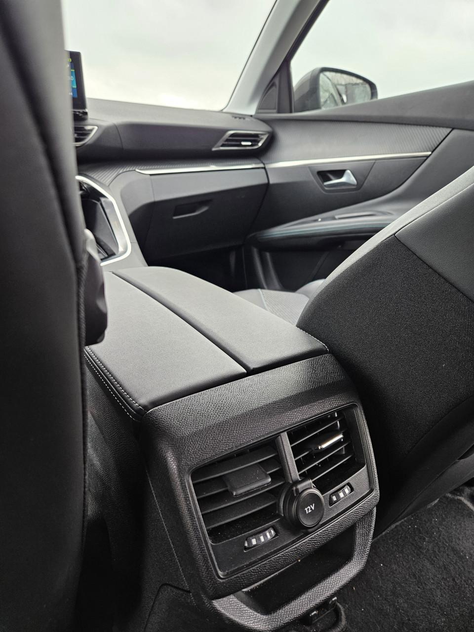 Peugeot 3008 1.6 Plug in Hybrid 225 pk