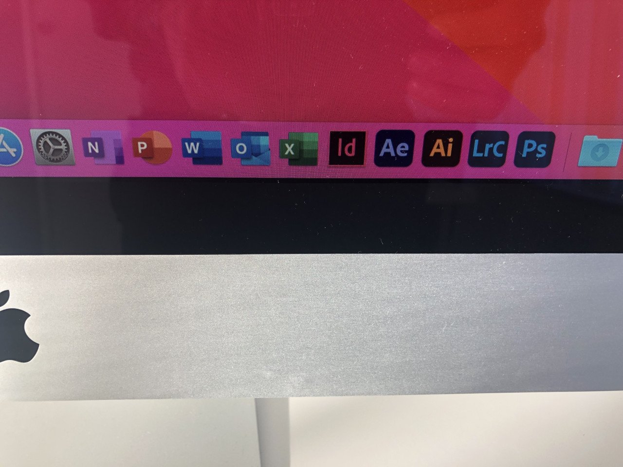 IMac 27 inch SSD 8GB Office pakket - met Magic Mouse en toetsenbord
