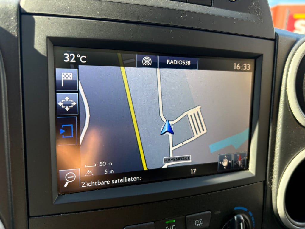 Peugeot Partner 120 1.6 bluehdi 75 l1 premium pack