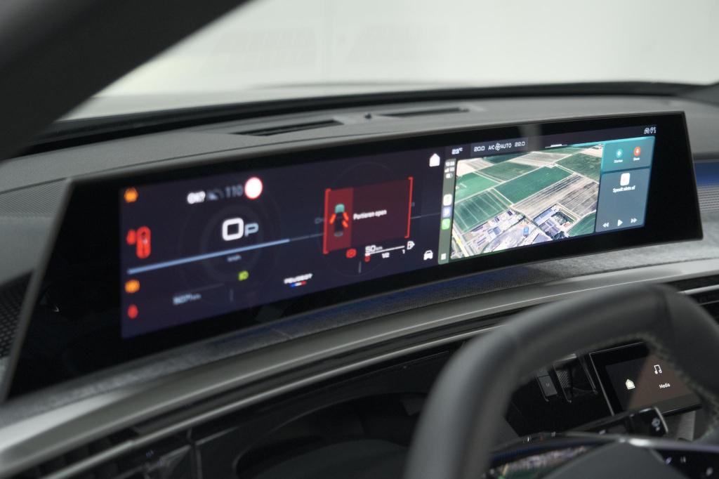 Peugeot 3008 1.2 hybrid 136 gt | camera | adaptieve cruise control | elektr