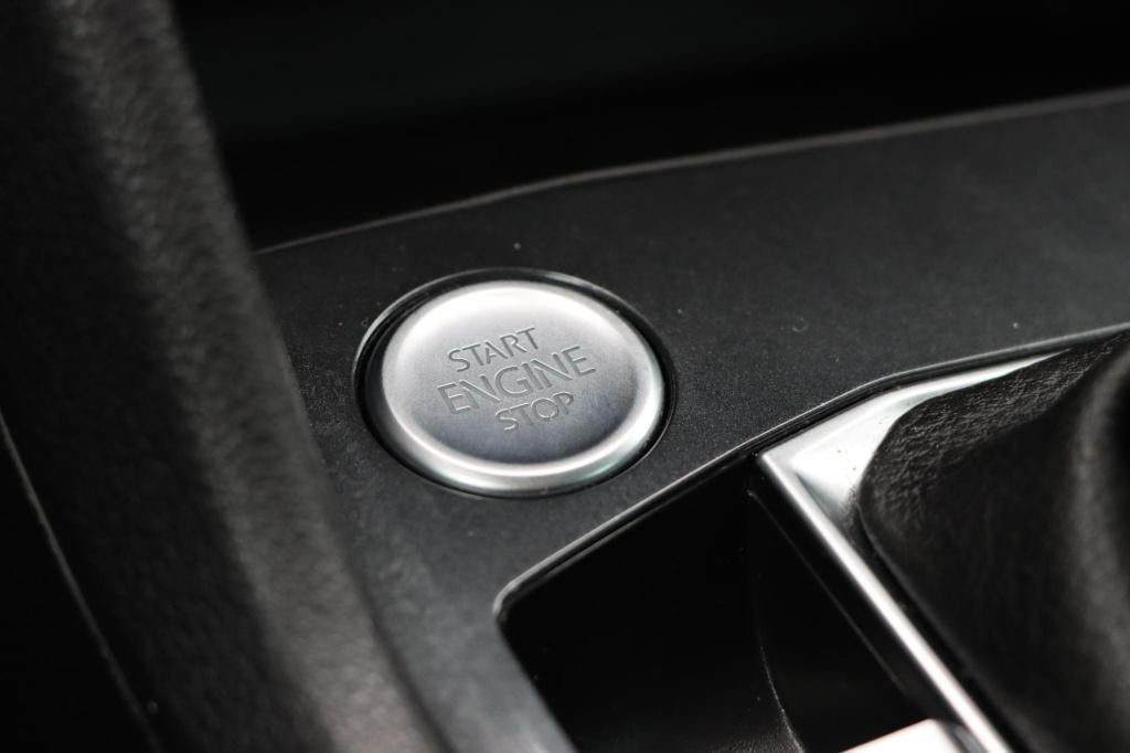 Volkswagen Tiguan 1.4 ehybrid elegance business 245pk dsg6