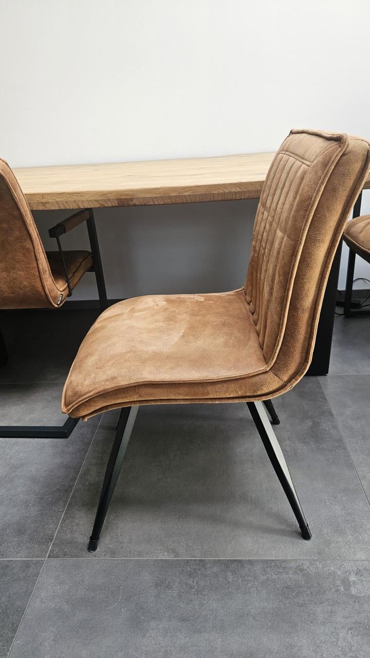 Eetkamertafel en stoelen Henders en Hazel Metalox 230 x 100 cm