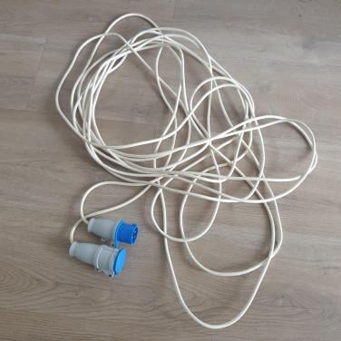 16 mtr. Verlengsnoer wit met CEE stekkers - 230V, 16A
