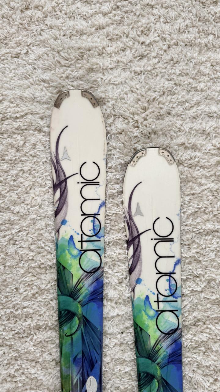 Atomic dames ski’s 1.58 lang