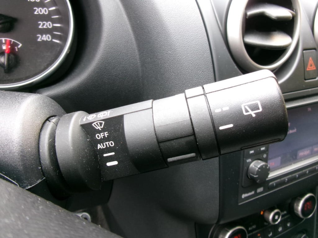 Nissan Qashqai 1.6 acenta airco, nav., camera, trekhaak, pdc