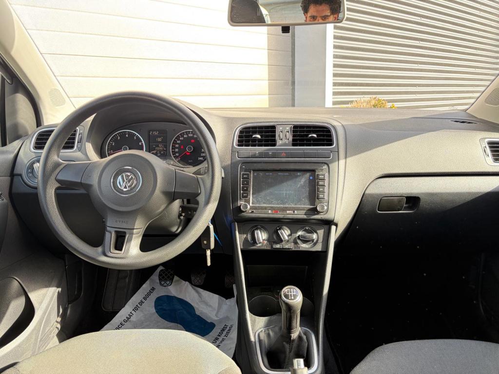 Volkswagen Polo 1.4-16v comfortline/lichtmetaal/carplay/airco/black edition