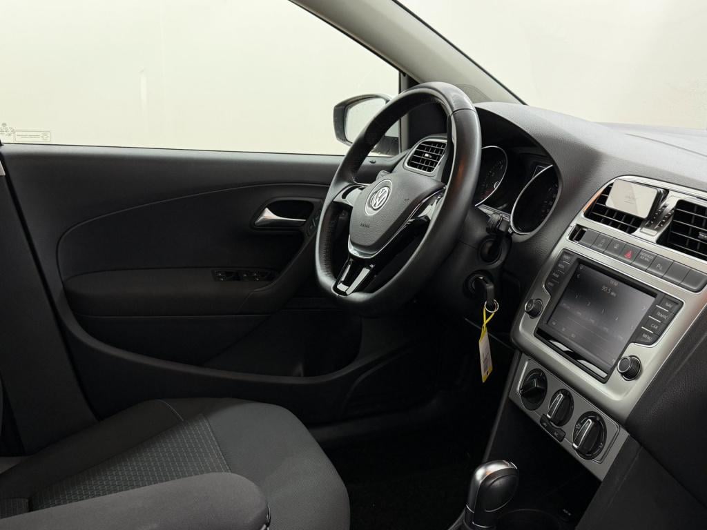 Volkswagen Polo occasion 1.0 bluemotion connected series | wit | tweedehand